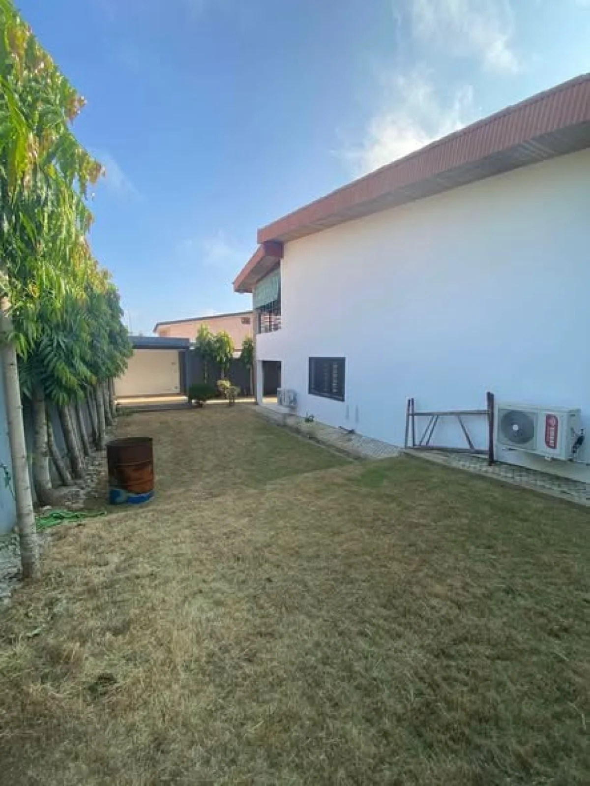Location à Bassam, Cité Rosier - 750 000 FCFA