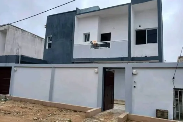 Villa duplex 4 pièces à Bingerville