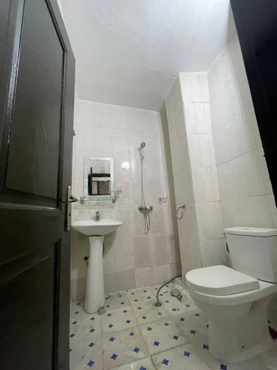 Appartement 3 pièces bon standing à Faya Efrata