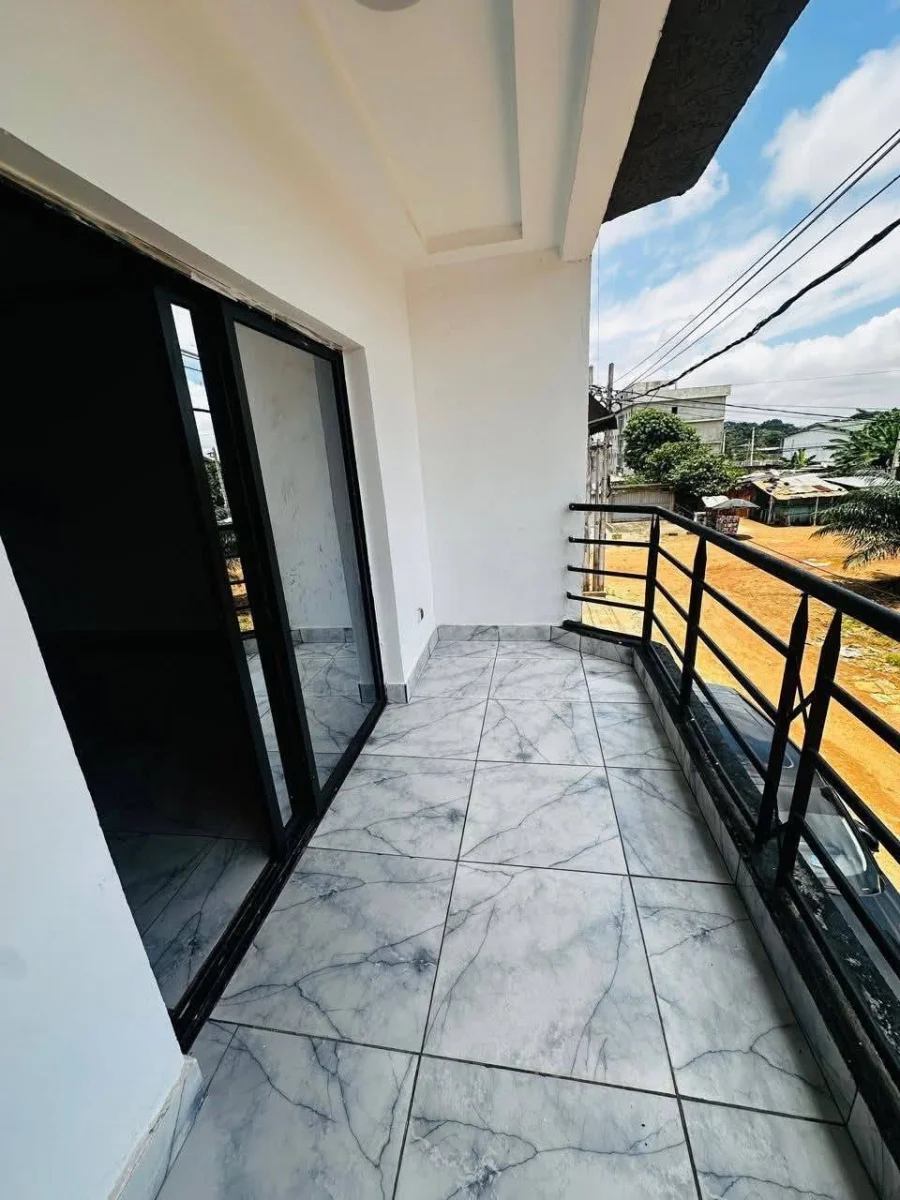 Appartement 3 pièces à Après Feh Kessé