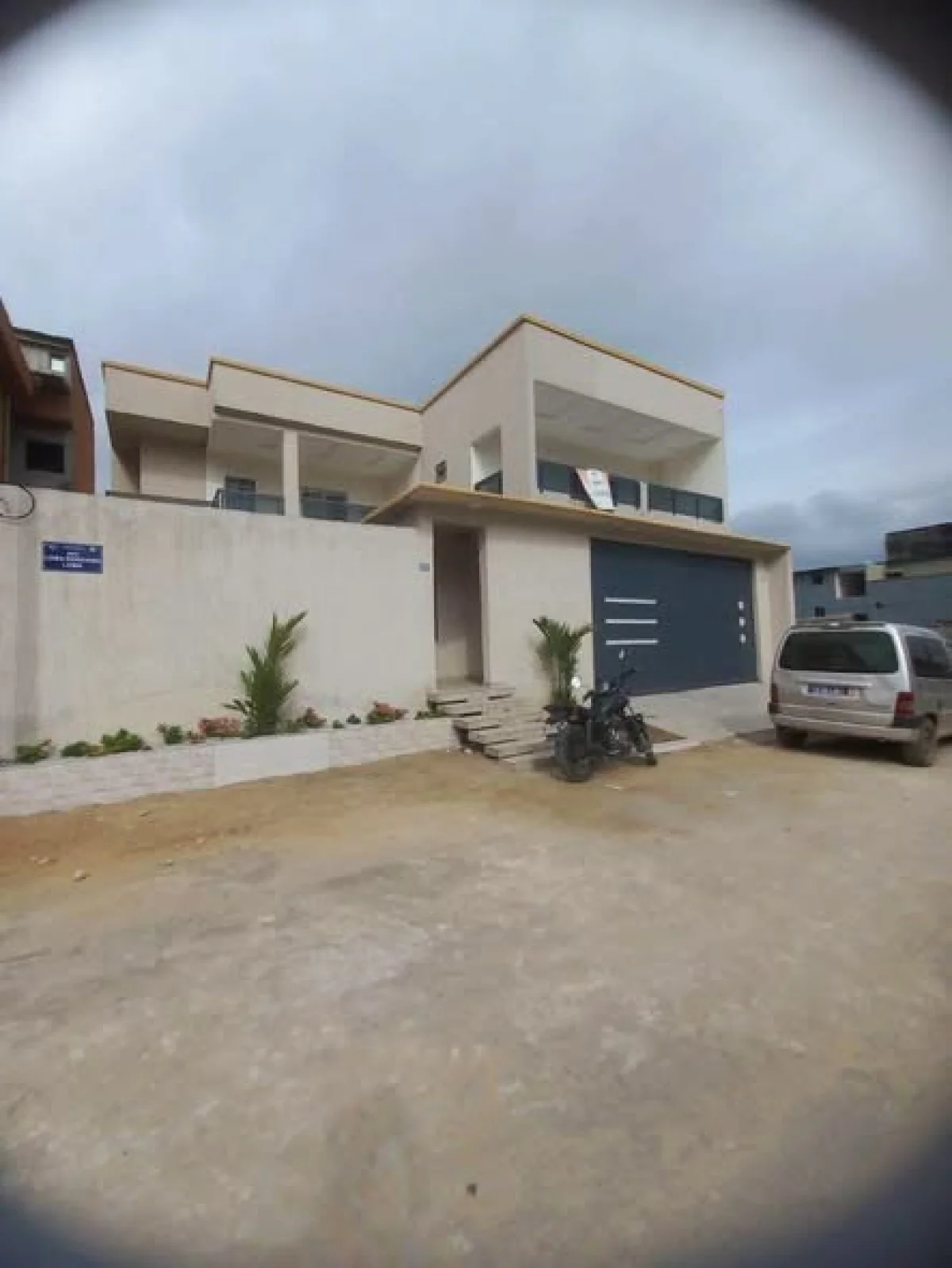 Villa duplex 7 pièces avec dépendance à Cocody Riviera