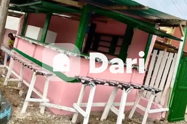 Kiosque commercial à louer à Riviera Faya, Cocody