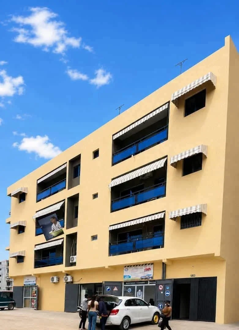 Appartement 3 pièces à Angré Nouveau