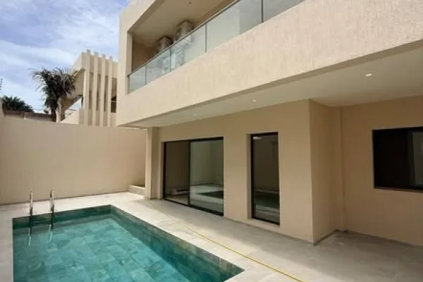 Villa duplex 5 pièces à Deux-Plateaux