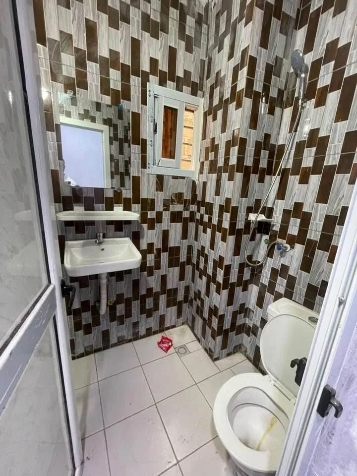 Appartement 2 pièces au rez-de-chaussée à Angré 8e tranche