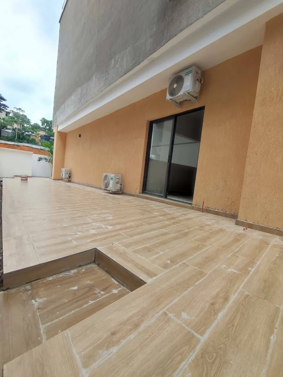 Appartement 4 pièces RDC à Angré 7e Tranche