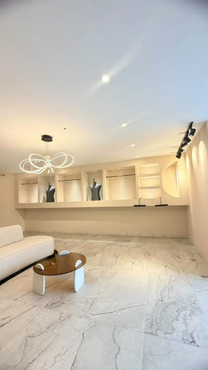 Spa et boutique à céder à Angré CHU
