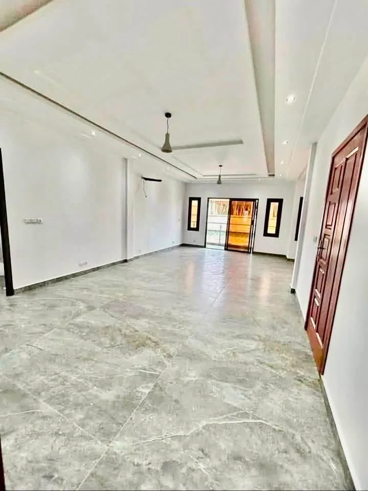 Appartement 3 pièces à Angré 9e tranche
