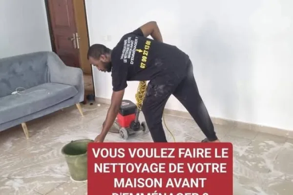 Studio avec salon à Angré Château, Cocody