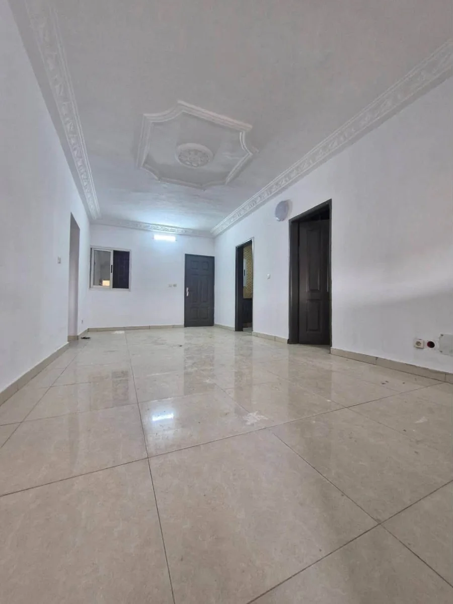 Appartement 3 pièces à Abatta Carrefour Cyber