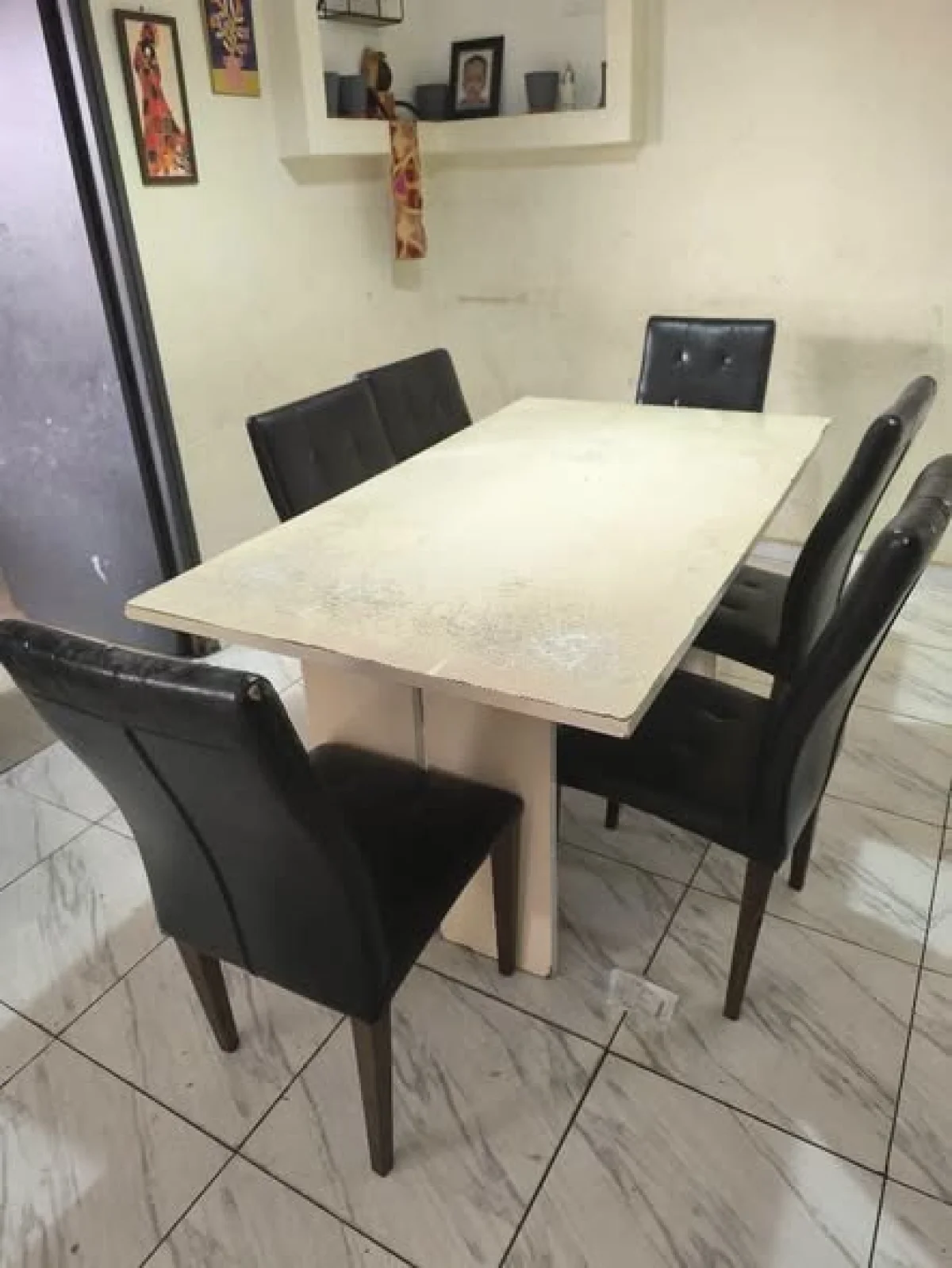 Studio meublé à Yopougon Bagnon Carrefour Bougounisso