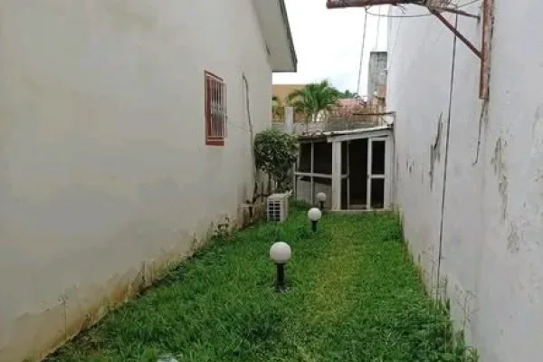Grande villa 13 pièces à Angré Les Oscars
