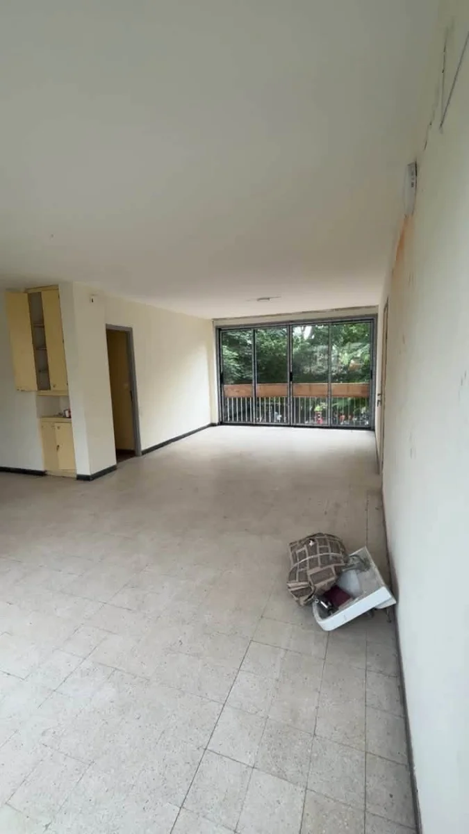 Appartement F3 meublé à Cocody, Lycée Technique
