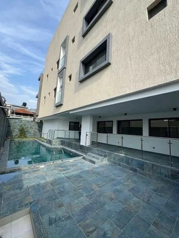 Appartement 4 pièces meublé à Cocody Riviera M'badon
