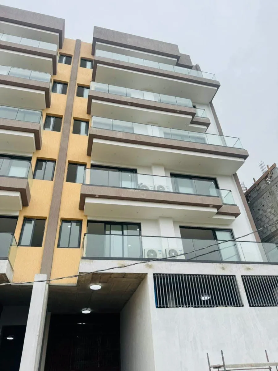 Appartements 3 et 4 pièces à Cocody Angré CHU