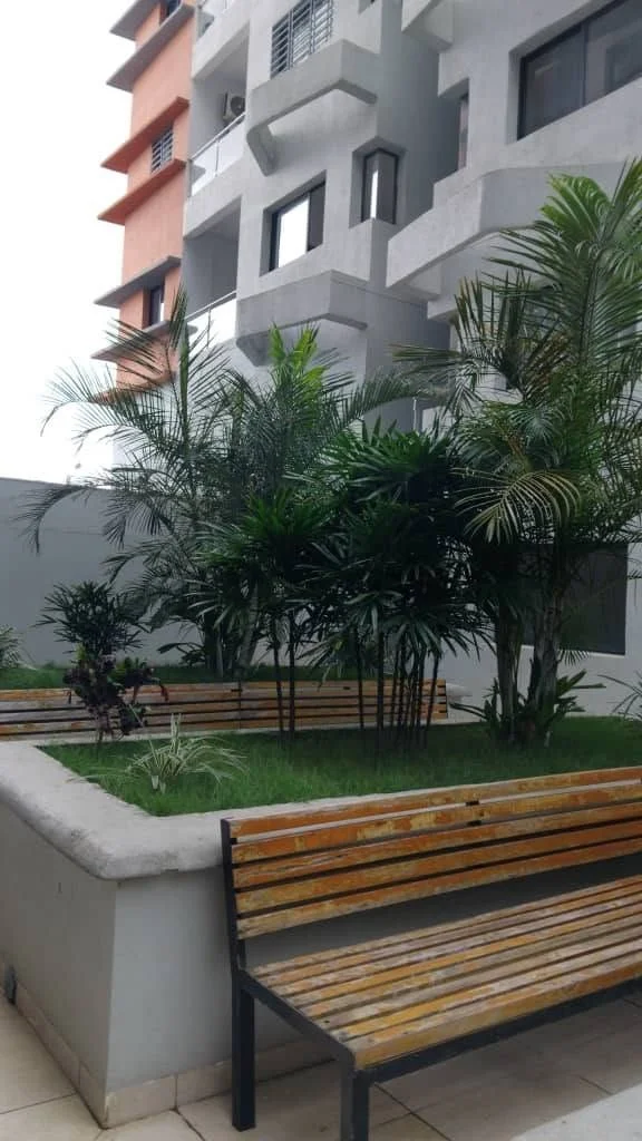 Appartement 4 pièces meublé à Angré 8e tranche