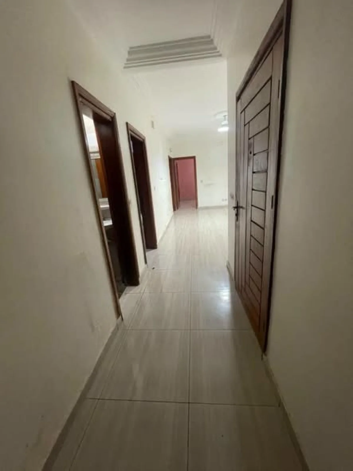 Appartement 3 pièces à Cocody Riviera Palmeraie