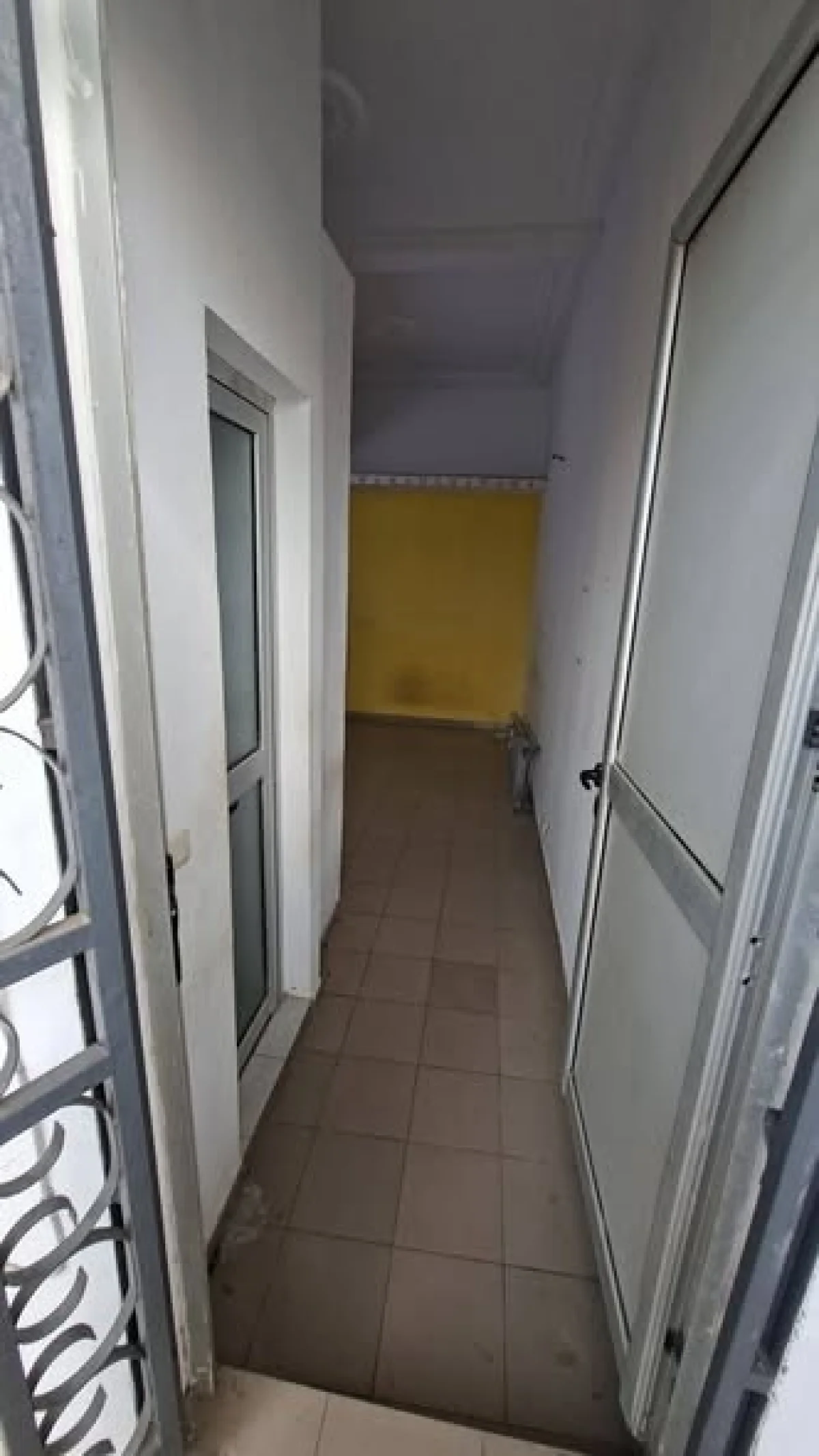 Studio américain haut standing - 100 000 FCFA/mois