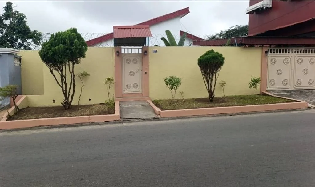 Villa 4 pièces + dépendance à Riviera Blaise Pascal