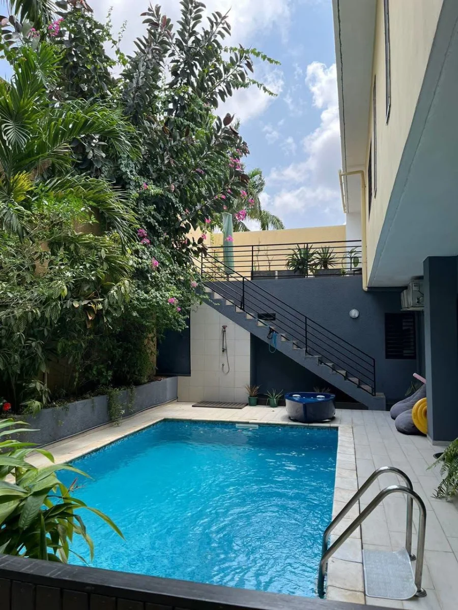 Duplex 5 pièces avec piscine et jardin à Riviera Golf 4