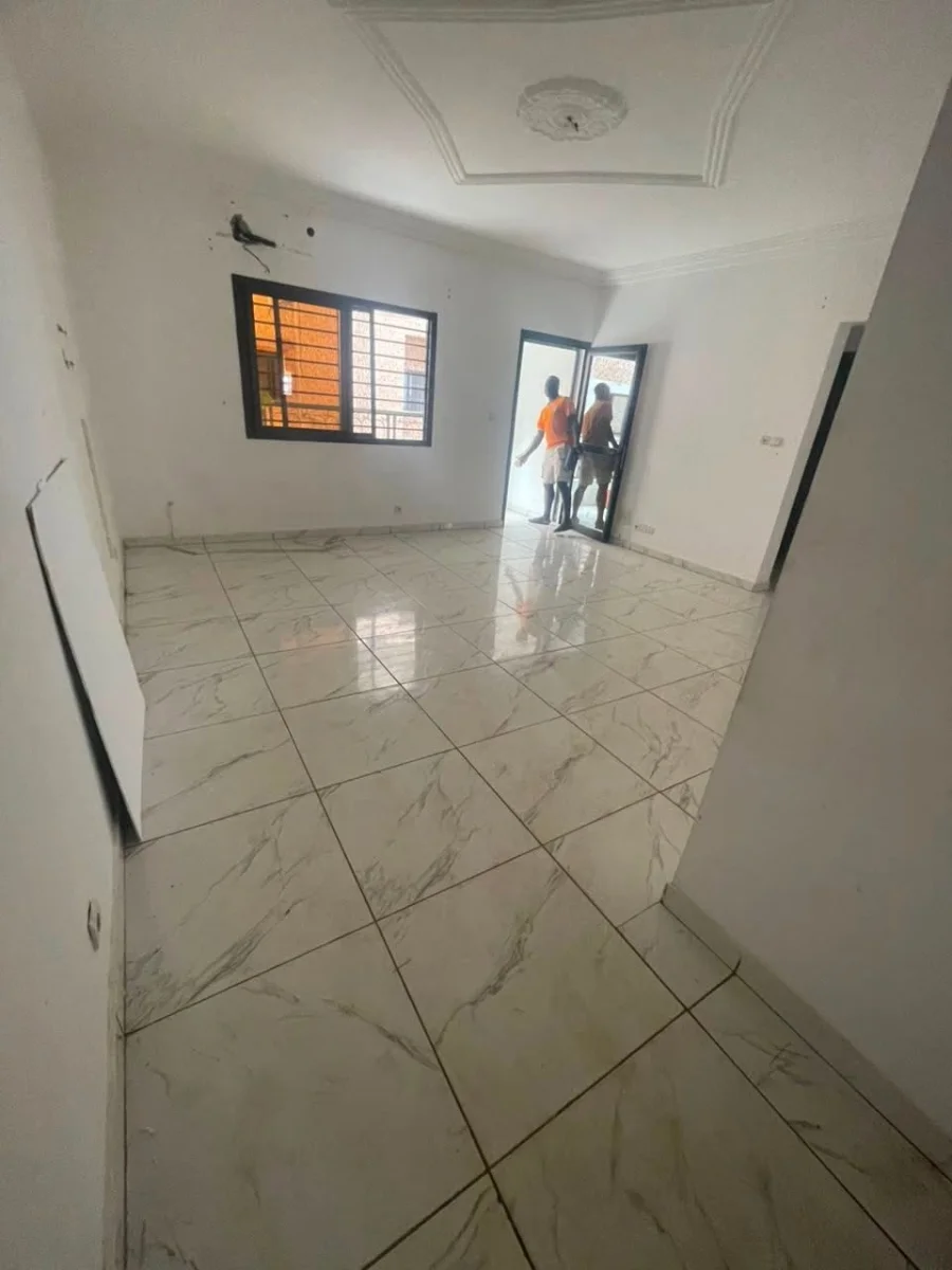 Appartement 3 pièces à Angré 9e tranche