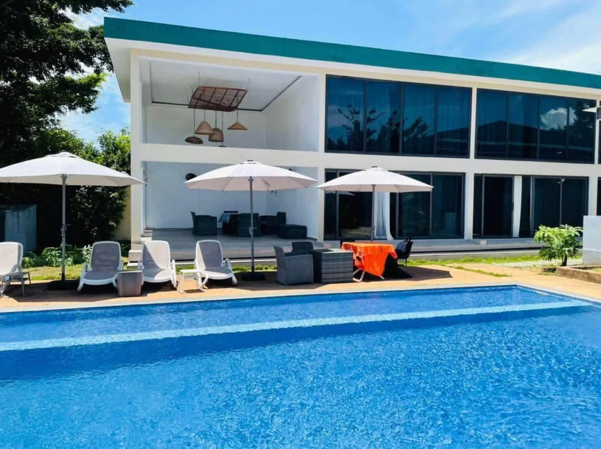 Villa 4 pièces avec piscine à Assinie Kilomètres 03