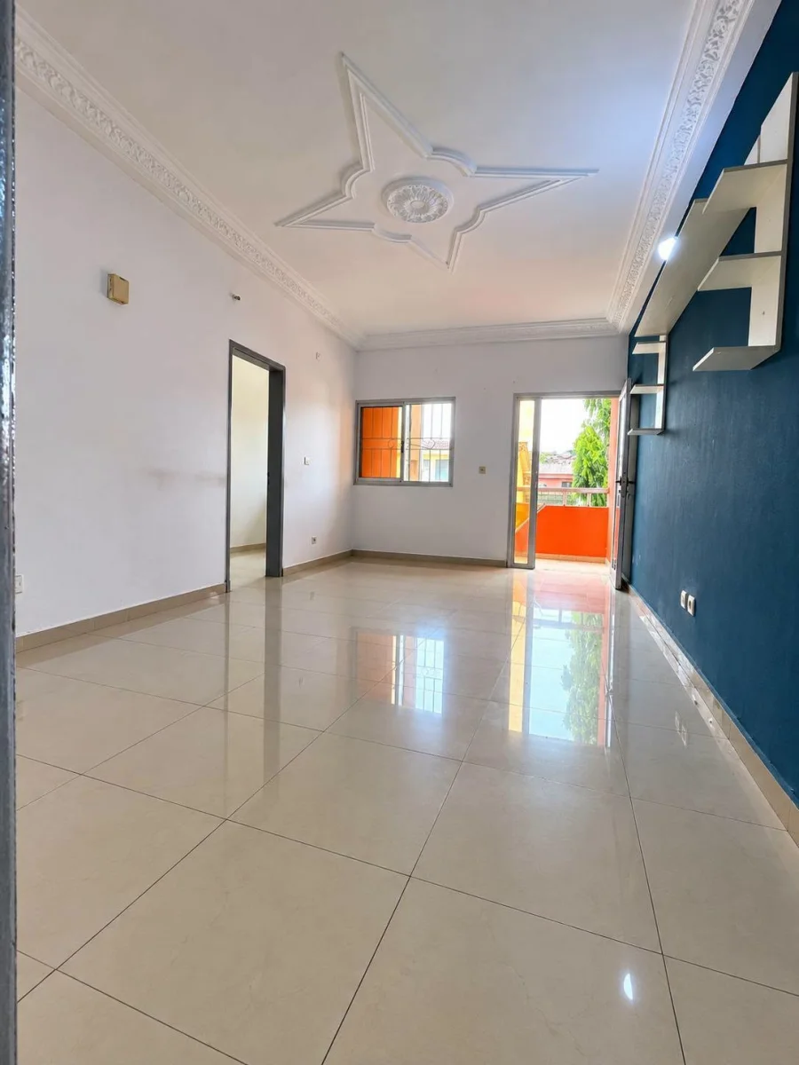 Appartement 2 pièces à Angré 8e tranche