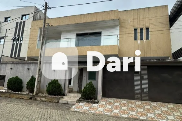 Duplex 6 pièces avec piscine et garage à Riviera Faya Éfratta