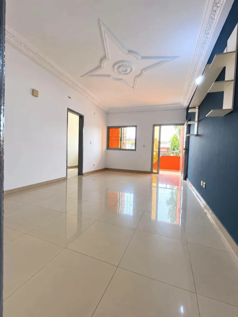 Appartement 2 pièces à Angré 8e tranche