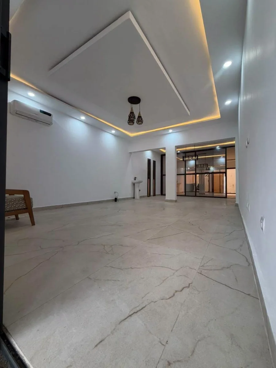 Appartement 5 pièces à la Riviera M'Badon