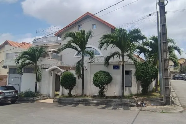 Villa 7 pièces duplex à Angré 8e tranche