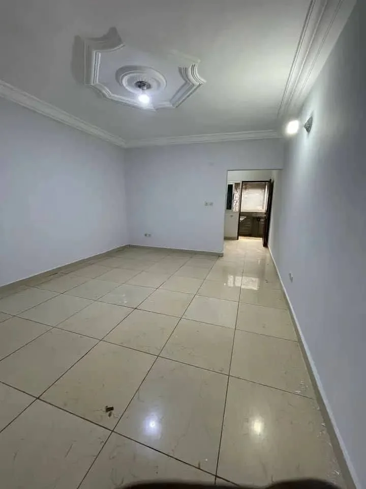 Appartement 2 pièces à Angré Château Zone 40