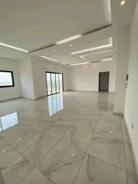 Penthouse 5 pièces à louer à Riviera Triangle