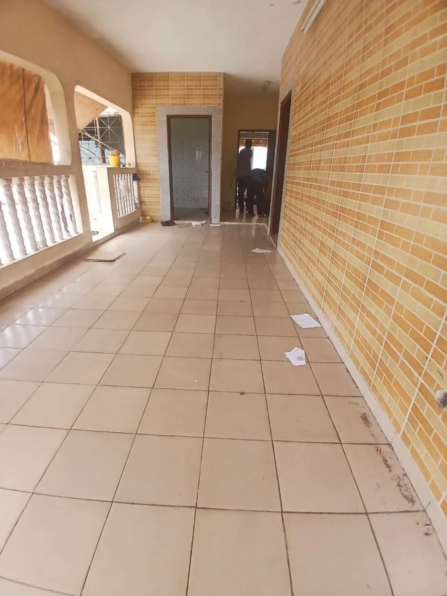 Appartement 4 pièces à Yopougon Maroc