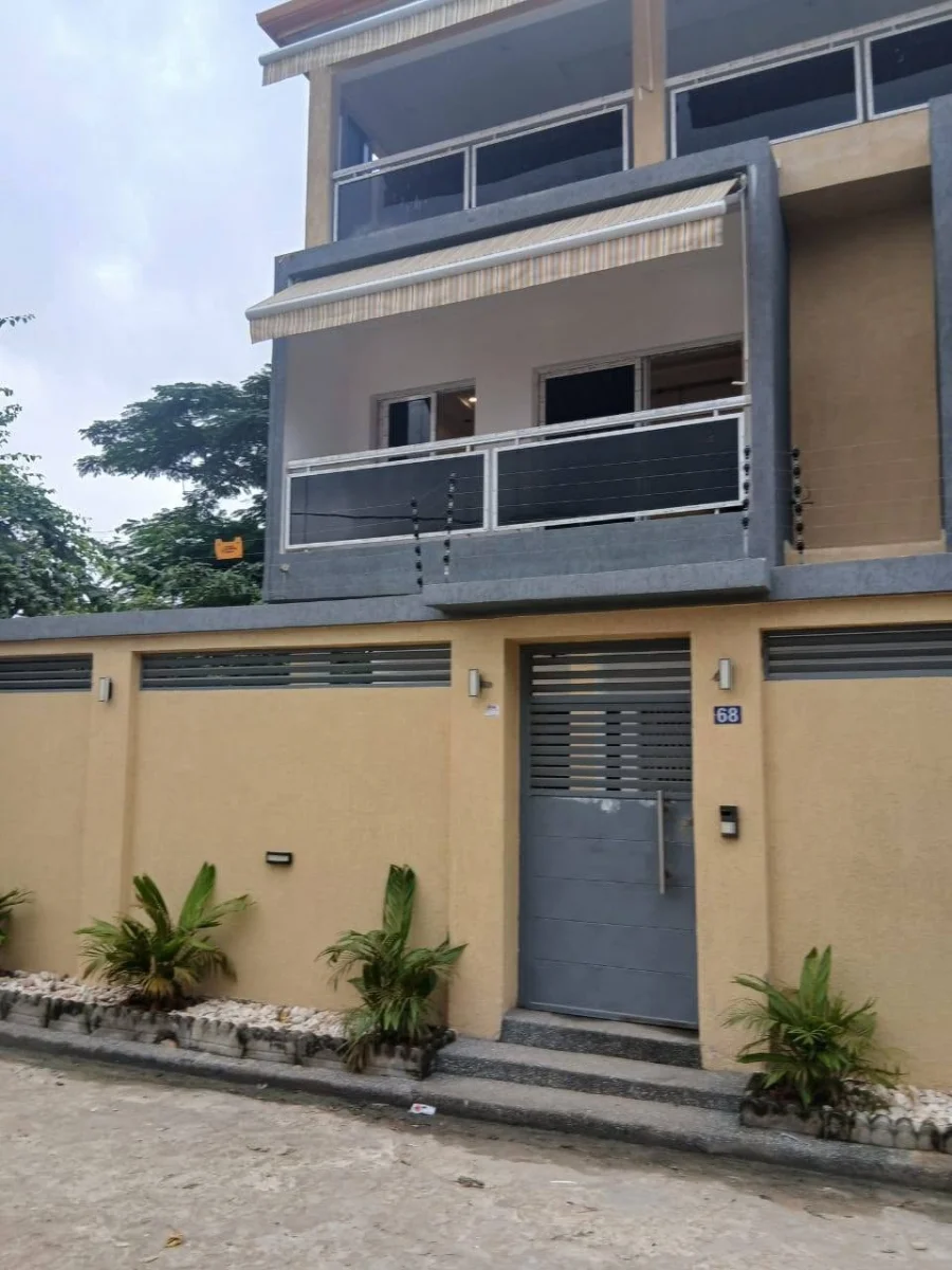 Villa duplex 6 pièces avec garage à Bingerville