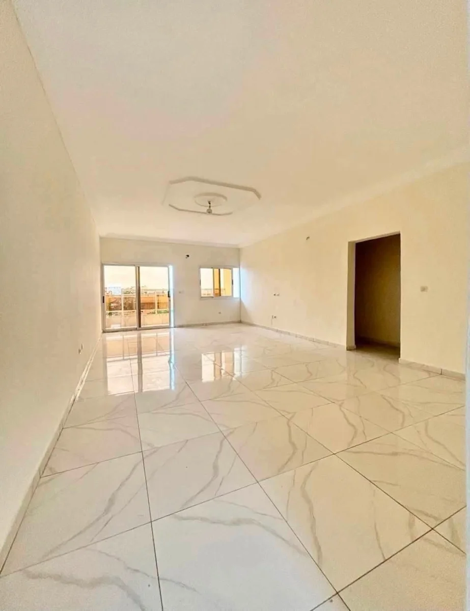 Appartement 3 pièces à Angré Nouveau CHU