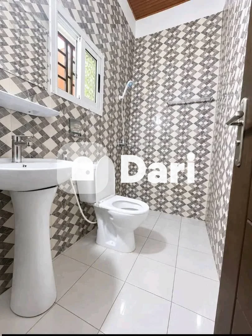 Appartement 3 pièces à Angré 8e tranche
