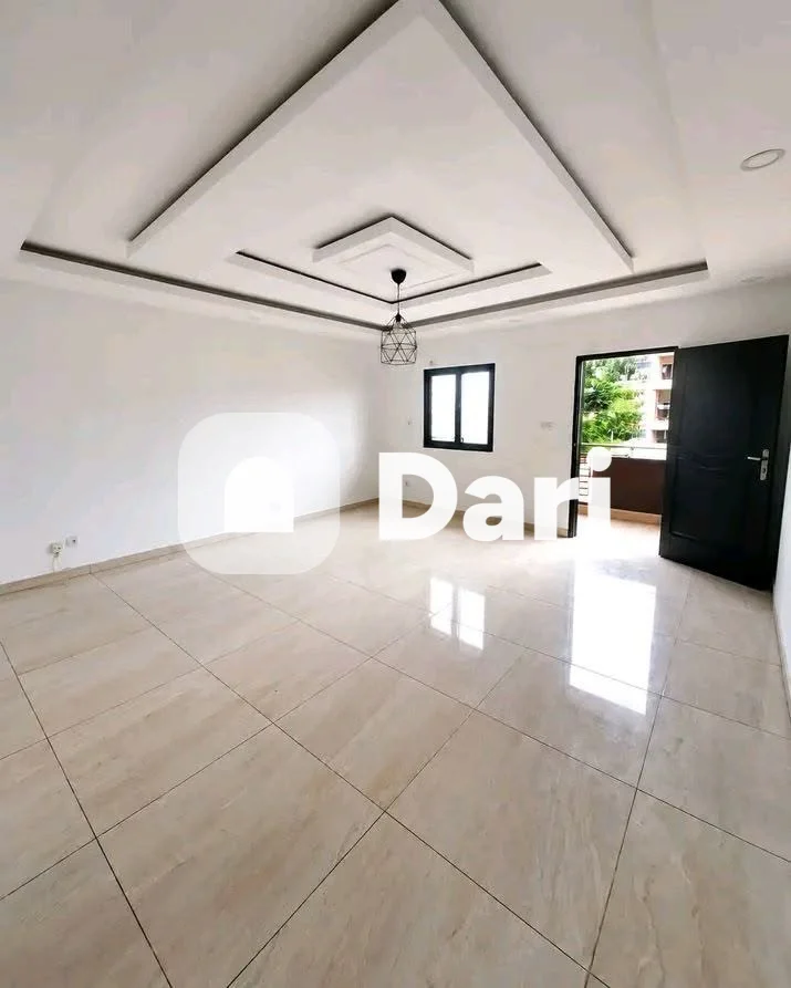 Appartement 3 pièces à Cocody Riviera Bonoumin