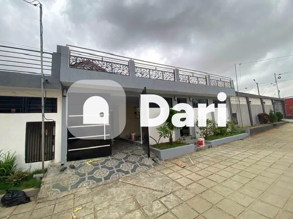 Villa 4 pièces + indépendance à Bingerville