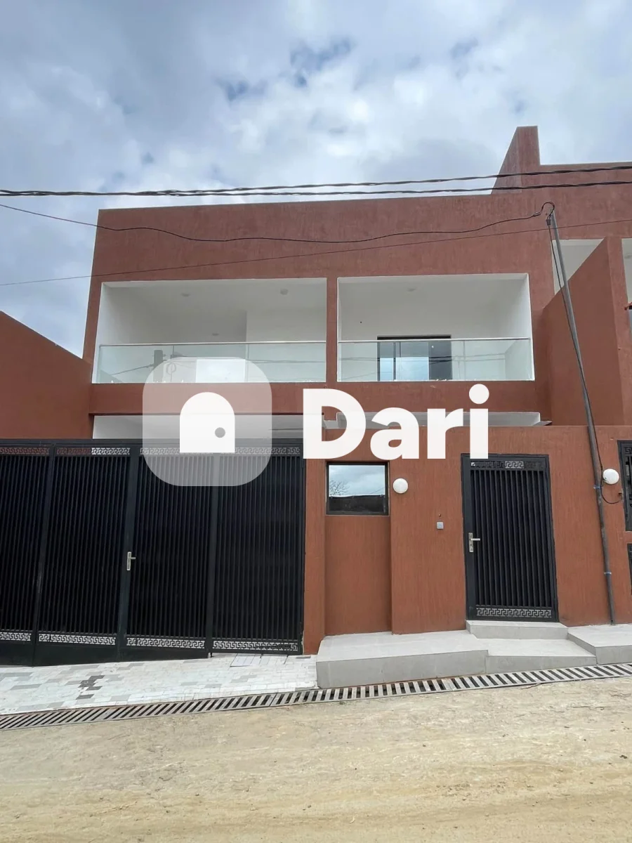Villa duplex 5 pièces à Cocody Angré 8e tranche