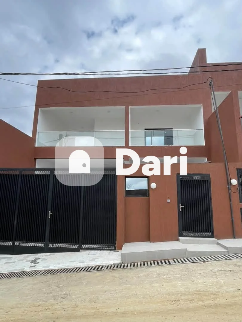 Villa duplex 5 pièces à Cocody Angré 8e tranche