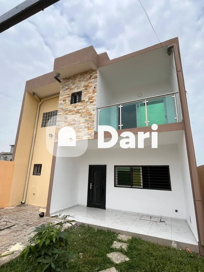 Villa duplex 4 chambres autonomes à Bingerville Carrefour Dangote