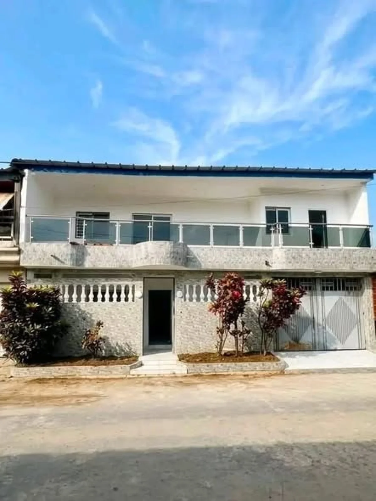 Villa duplex 6 pièces à Angré Pétro Ivoire