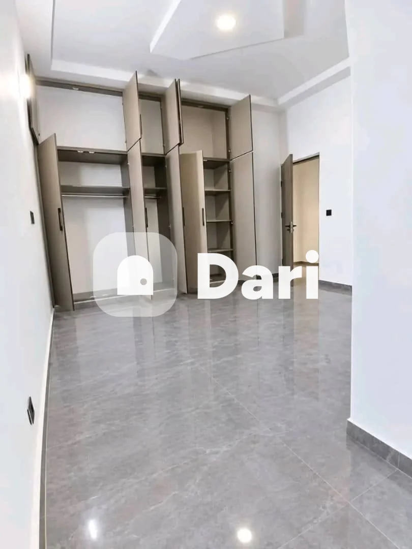Appartement 3 pièces à Angré 8e tranche