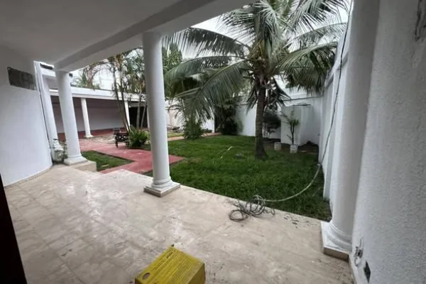 Villa Duplex 9+ pièces à Cocody Riviera M'badon