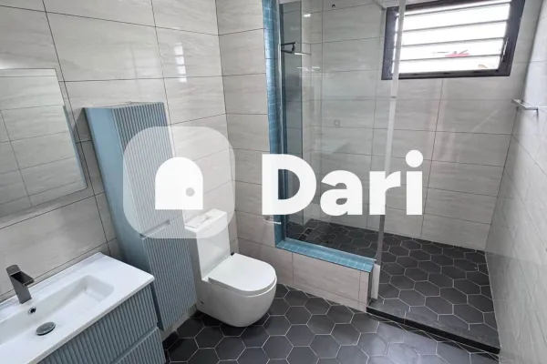 Villa duplex 7 pièces avec piscine à Riviera Faya