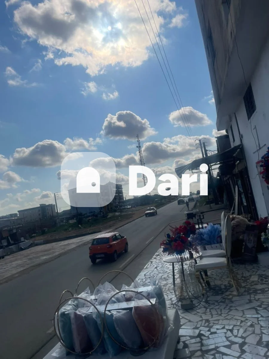 Magasin à louer à Bingerville Feh Kessé
