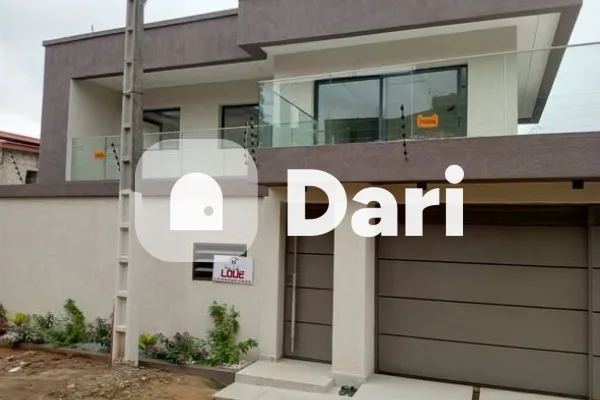 Duplex 6 pièces à Djorobité 1