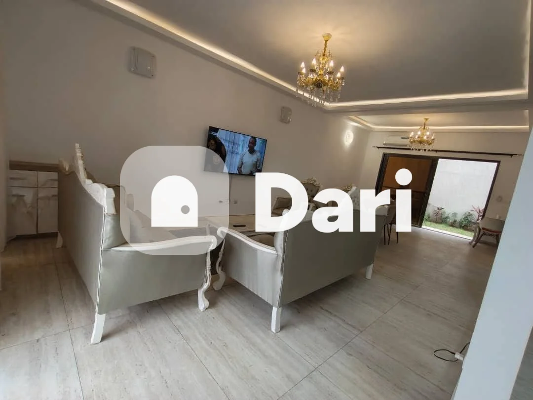 Duplex 6 pièces meublé à Cocody Riviera