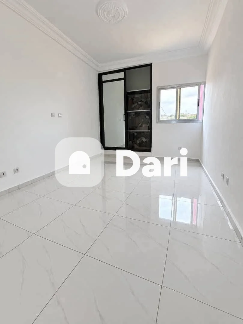 Appartement 3 pièces à Cocody Angré 8e secteur